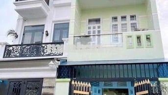CHÍNH CHỦ CẦN BÁN GẤP CĂN NHÀ 65m2, 1 Trệt 2 Lầu, SỔ HỒNG RIÊNG, HXH