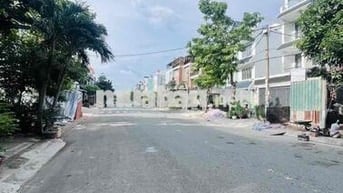 Gấp bán,  Quá Rẻ, Diện tích lớn 240m2 ( 10m x 24m )