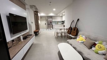Cho thuê căn 2PN Urban Green view sông mát mẻ thiết kế hợp lý