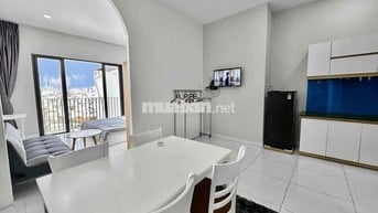 CHO THUÊ CĂN HỘ BAN CÔNG TÁCH BẾP FULL NỘI THẤT 50M2 BỜ KÈ HOÀNG SA