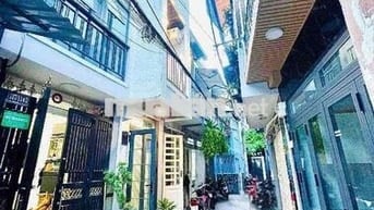 BÁN GẤP NHÀ 3 TẦNG LẠC LONG QUÂN-2.98..TY-TÂN BÌNH-DTSD 50.M2-2PN