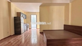 CĂN HỘ FULL NỘI THẤT CAO CẤP CÓ MÁY GIẶT RIÊNG NGAY KHU K300