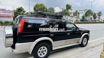 Ford Everest 2006 2.6L 4x2 MT - 300000 km