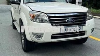 Ford Everest 2011 2.5L
