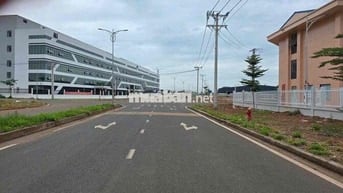 Kẹt tiền bán đất mặt tiền kinh doanh gần xí nghiệp