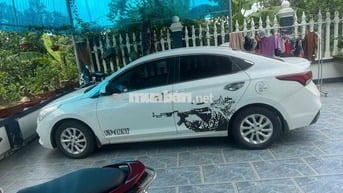 Hyundai Accent 2018 1.4 MT - 130000 km