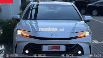 Toyota Camry 2024 2.0Q - siêu lướt 14.000 km