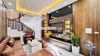 CĂN HỘ TẦNG 1 - KINH DOANH - Ô TÔ ĐỖ CỬA - KHU PHÂN LÔ - GIÁ TỐT