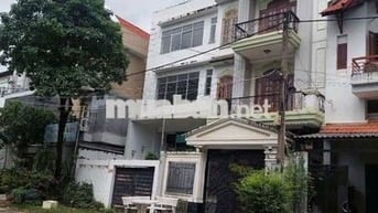 NHÀ 2 LẦU 4PN 4WC, GẦN NHÀ HÀNG BÊN SÔNG, HIỆP BÌNH CHÁNH