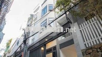 Thang Máy - Nhà Xe - Studio Cao Cấp - Nội Thất Cao Cấp - Giáp Quận 1