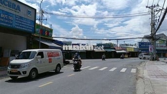 Hẻm xe tải thông - Nguyễn Thị Búp - Ngay Chợ TCH - 76m2 - 3 tầng