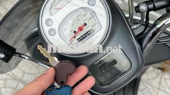 Vespa Sei Giorni 300CC Dki 2022 chạy 7000Km nhập Ý