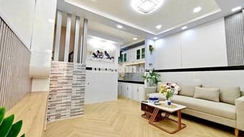 BÁN NHÀ HXH-2tầng,2pn-DTSD:70m2-Đ.NGUYỄN DU-P.7-GÒ VẤP. GIÁ : 3.99 TỶ