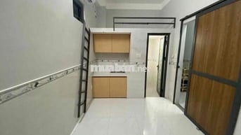 DUPLEX GÁC CAO - MÁY LẠNH - CỬA SỔ TRỜI NGAY TẠI ĐH VĂN LAMG CS2