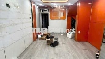 Nhà đẹp nguyên căn mặt tiền Quang Trung p10 gần vincom