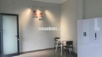 Cho thuê phòng trọ ban công 2 mặt , tách bếp , cửa sổ thoáng mát mặt t