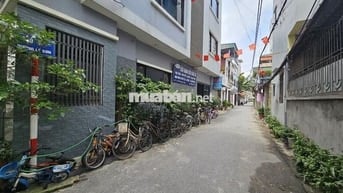 Bán đất Ngọc Thụy, Long Biên – 30m²,ô tô đỗ cửa – Giá chỉ hơn 5 tỷ