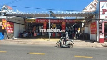 SIẺU PHẨM NGAY ĐÈN ĐỎ KHU TÊN LỬA 8,6m X 20m TRỐNG SUÓT ĐẸP KD TỰ DO