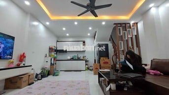 Nhà 4 tầng Kiến Hưng 36m , 6,3 tỷ cách ô tô tránh đỗ 150m