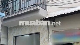 Cần bán nhà trong hẻm đường Bà Hom quận 6. Gía 2 tỷ 725 trệu.