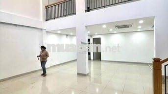CHO THUÊ MẶT BẰNG KINH DOANH NGANG 8M KHU BÀN CỜ PHƯỚC LONG