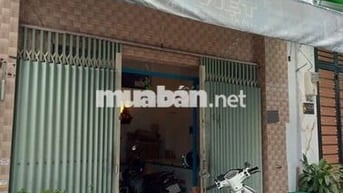 Bán nhà:4,5x11,1 gác mặt tiền hẻm 435(4m),huỳnh tấn phát,Q7(củ)