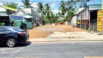 bán đất thổ cư 215 m² giá 410.000.000 bao sổ hồng riêng