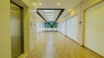 Cho thuê nhà 6 tầng + 1 hầm mặt tiền 2/9 - ( ngang 5m , thang máy )
