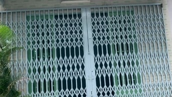 Chính chủ cho thuê nhà để ở 752/38/25 Lạc Long Quân P9 Tân Bình (70m2)