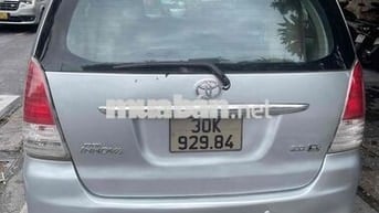 Toyota Innova 2010 V - 30000 km