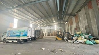 MB KHO XƯƠNG VITRI ĐẸP ĐƯỜNG XE TẢI CÁCH Quốc Lộ 1A. KHOẢNG 100M