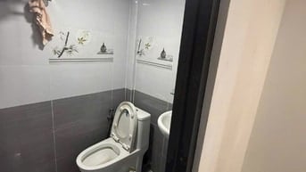   BÁN GẤP NHÀ GẦN CHỢ AN LẠC GIÁ 1TỶ 8 (SỔ HỒNG RIÊNG)