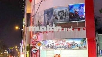 Góc 2 Mặt tiền Lý Tự Trọng, Quận 1 (ngay chợ Bến Thành)