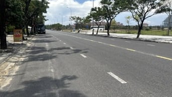 18 tỷ/250m2.Nhà 2M tiền,3tấm,đường Phạm Hữu Nhật,Biển Sơn Thuỷ,Đà Nẵng