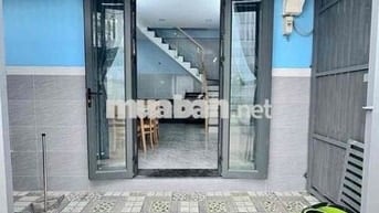GẦN CHUNG CƯ 4S NHÀ 3PN 2WC HẺM XE TẢI Ở GIA ĐÌNH FULL NỘI THẤT 10TR