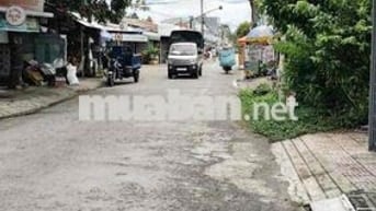 NỀN THỔ CƯ GẦN CHỢ VƯỢT LŨ PHƯỜNG 8 VĨNH LONG (NAY LÀ PHƯỜNG TÂN HẠNH)