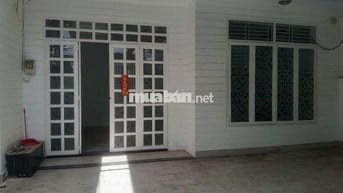 Chủ dễ tính cần cho thuê nhà hợp đồng lâu dài