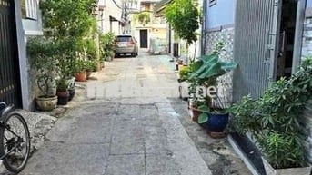 BÁN NHÀ HẺM XE HƠI TRÂN BÌNH TRỌNG, 4TẦNG ĐÚC BÊ TÔNG CÔT THÉP