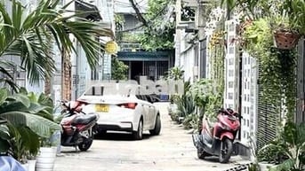 Phạm Văn Chiêu, hẻm xe hơi, khu Dreamhome, 3 tầng btct, 4.1x11, 5.3 tỷ