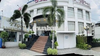Mặt bằng kinh doanh 1000m2 mặt tiền quốc lộ 1K