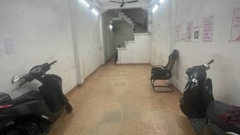 🏠 Cho thuê nhà mặt tiền Vĩnh Hưng – Hoàng Mai, diện tích 60m², đầy đủ