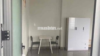 Cho thuê phòng trọ ban công 2 mặt , tách bếp , cửa sổ thoáng mát mặt t