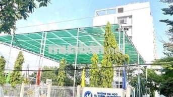 Nhà 2 Tầng - DTSD 102 m2 - Đối diện DH marketing - Q7 nhỉnh 4t5