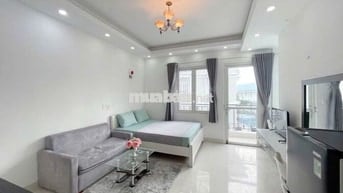 STUDIO FULL NỘI THẤT - MỚI XẤY - BAN CÔNG NGAY LOTTE NGUYỄN VĂN LƯỢNG
