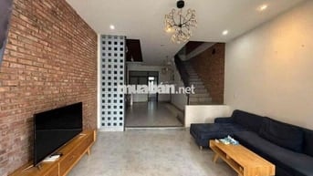 Bán nhà đường 10,5m vip Hoà xuân sập hầm