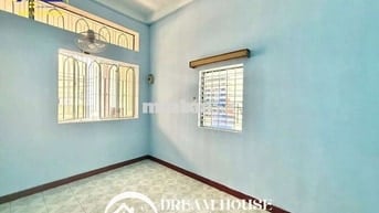 PHÒNG TRỌ CỬA SỔ TRỜI TÂN BÌNH