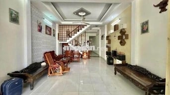 🎑🎑CHO THUÊ NHÀ 2 TẦNG 2PN MẶT TIỀN VŨ MIÊN SONG SONG PHẠM HÙNG