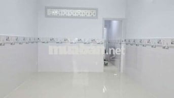 Nhà mới y hình hẻm xe tải 3pn 2wc ,sân xe máy
