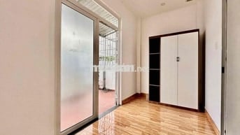 1 phòng ngủ full nội thất nằm ngay cầu Hà Huy Giáp rộng 35m2