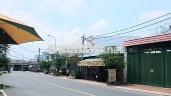 CHỈ 4,5 TỶ - NHÀ NGAY THỚI TAM THÔN, ẤP NAM THỚI SÁT THỊ TRẤN HÓC MÔN